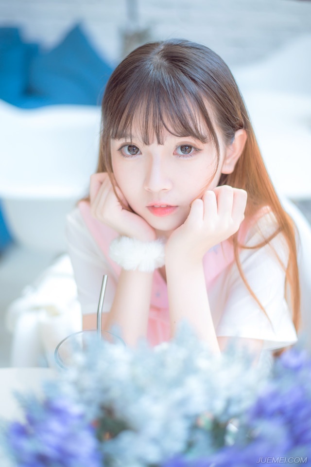我们活着不能与草木同腐，不能醉生梦死，枉度人生，要有所作为。——方志敏
